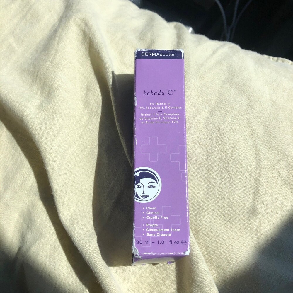 DERMAdoctor Kakadu Vit C serum